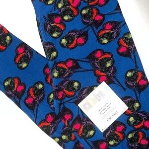 NEW!!! Balloons OS Leggings Blue Background